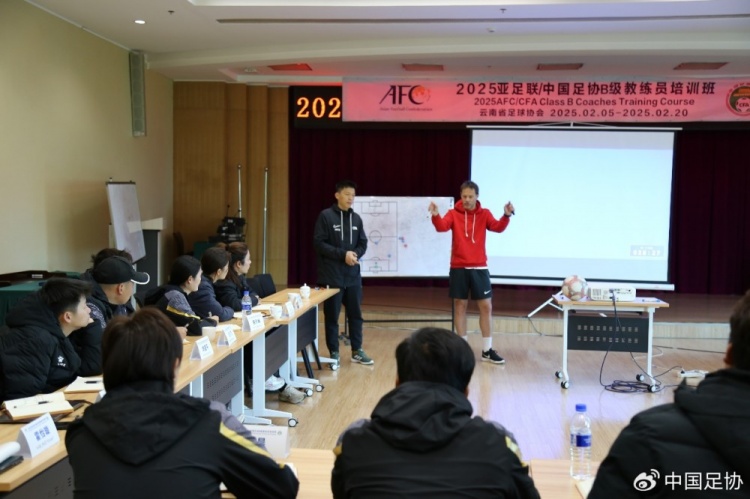  技術(shù)為王，中國足球踏上尋找靈魂之路