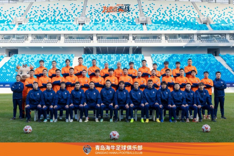  青島海牛一線隊名單：老將鄭龍、薩里奇坐鎮(zhèn)，金洋洋等新援在列