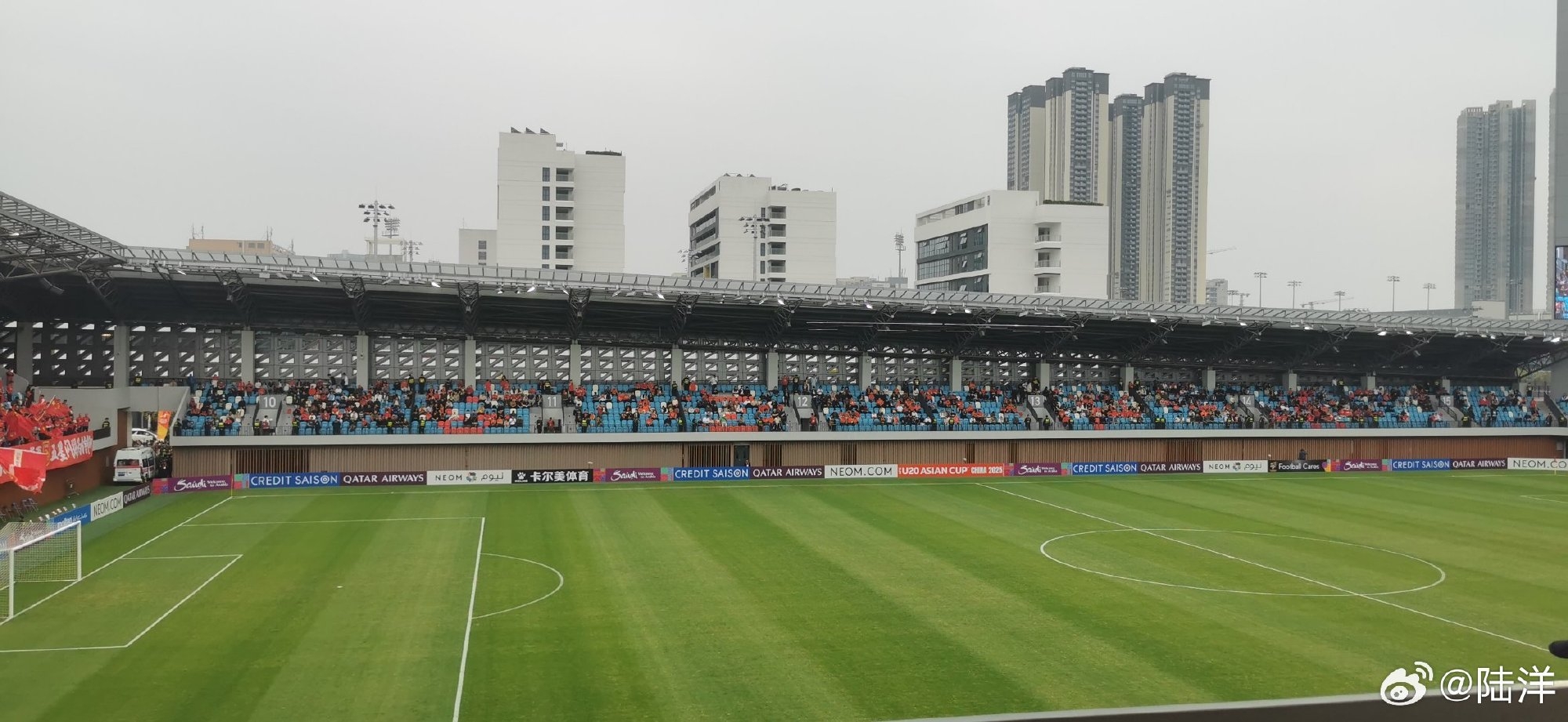  180賣2000！？國青賽前現場空座不少，此前開票1分鐘內秒售罄