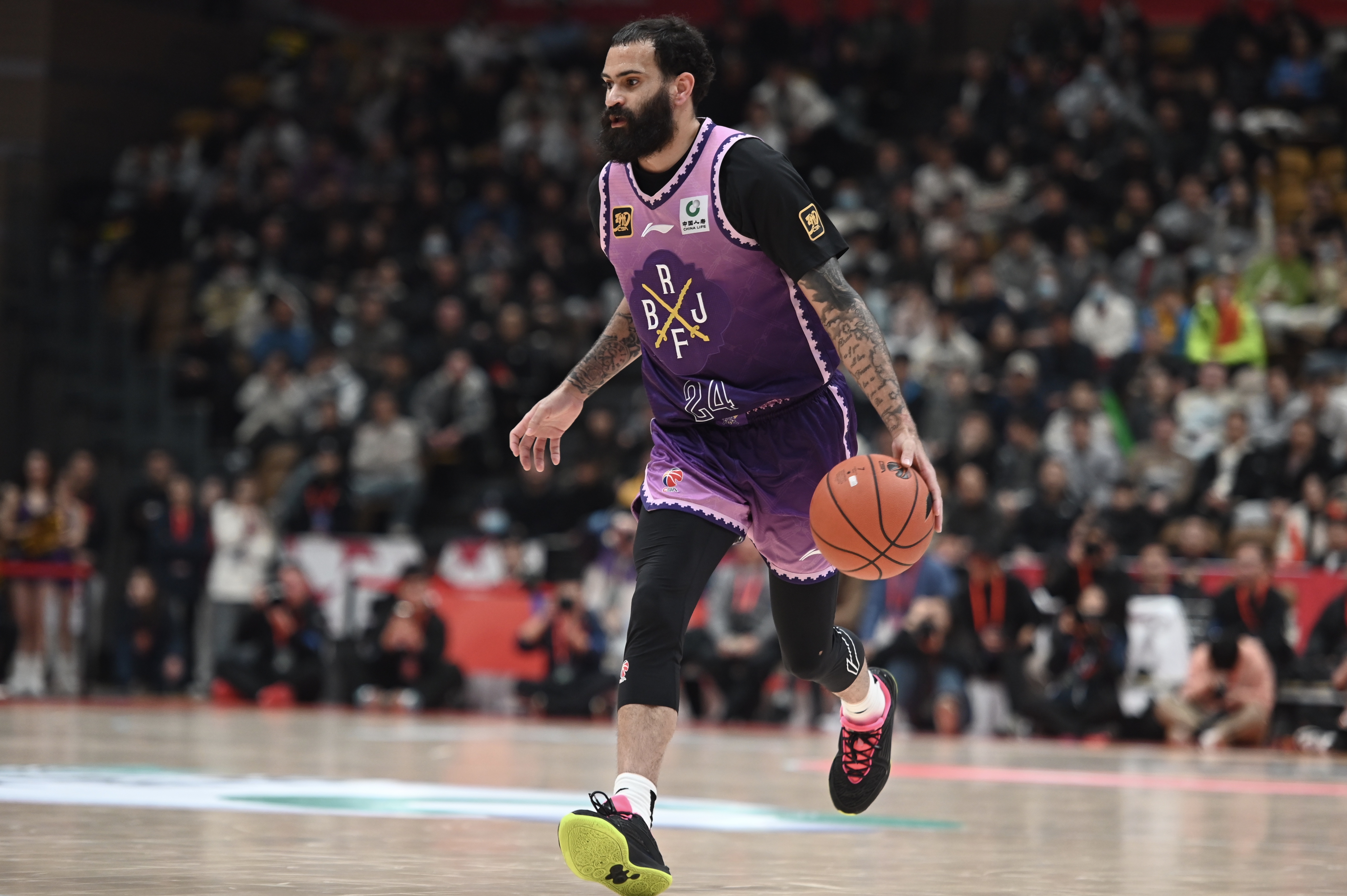  加時接連扔進三分！里勒28投17中怒轟全隊最高46分 另有8板8助